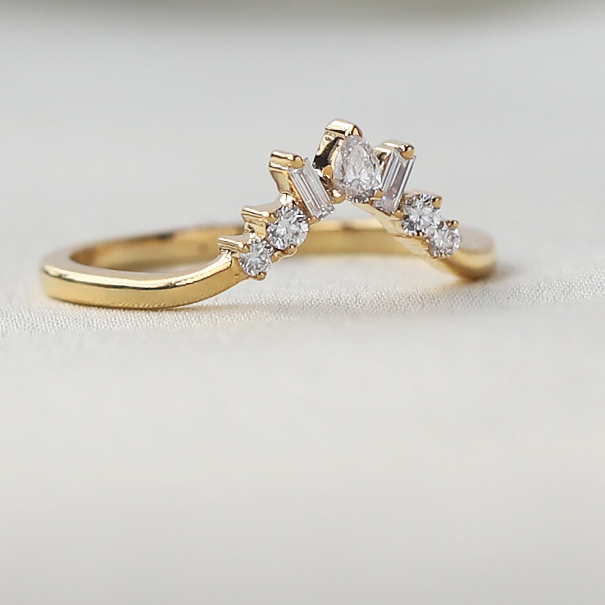 14k gold curved wedding band