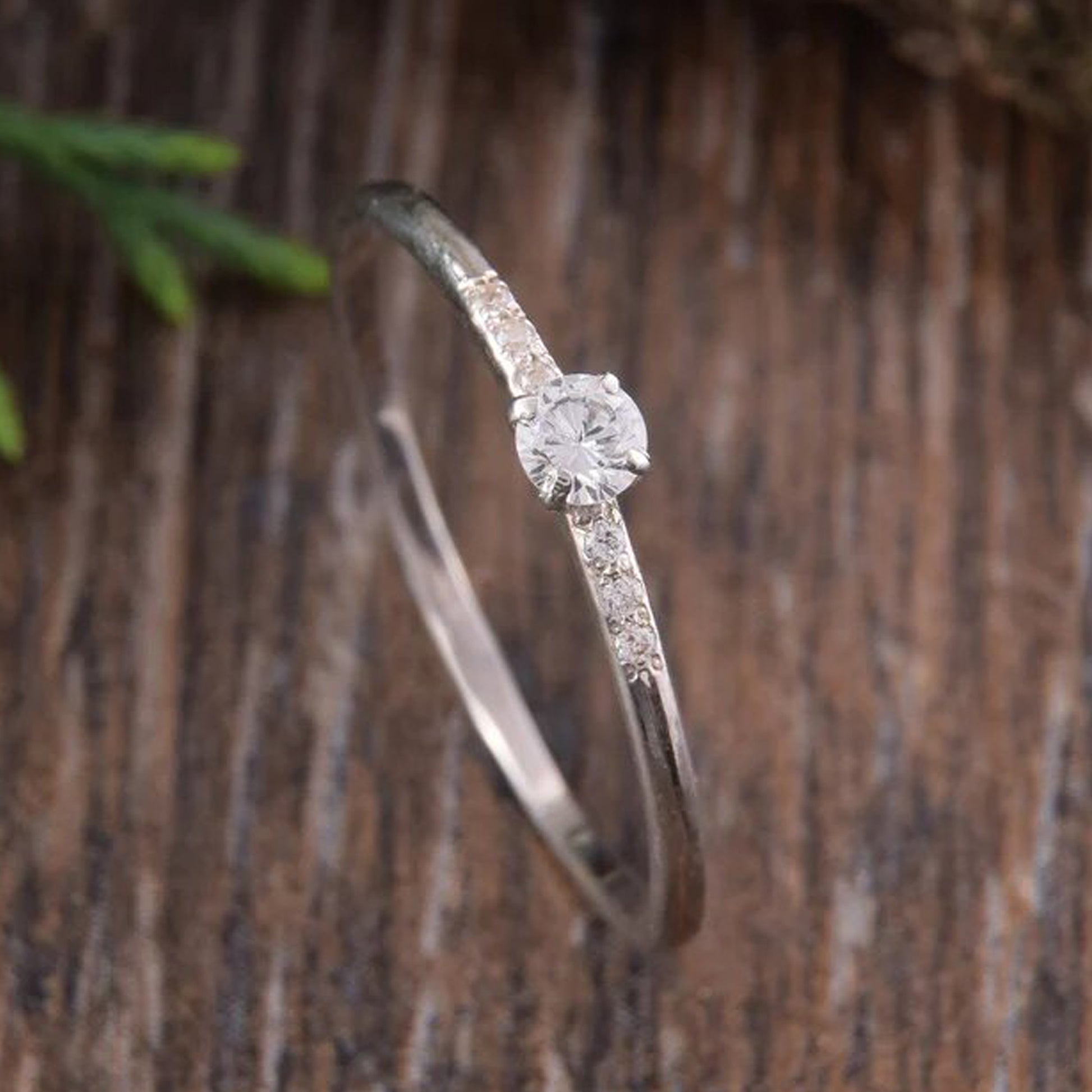 Moissanite Minimal Ring