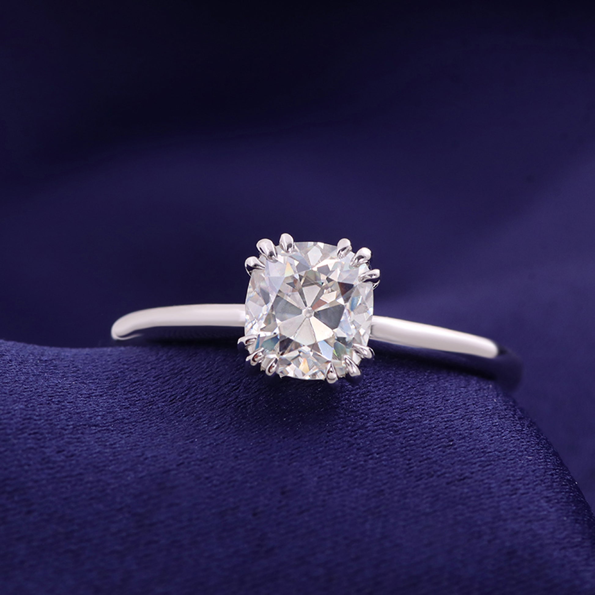 cushion cut engagement rings moissanite