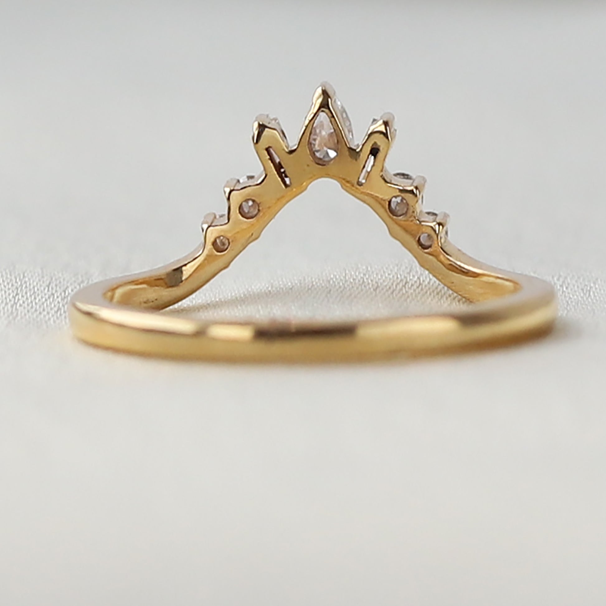 14k gold curved wedding band