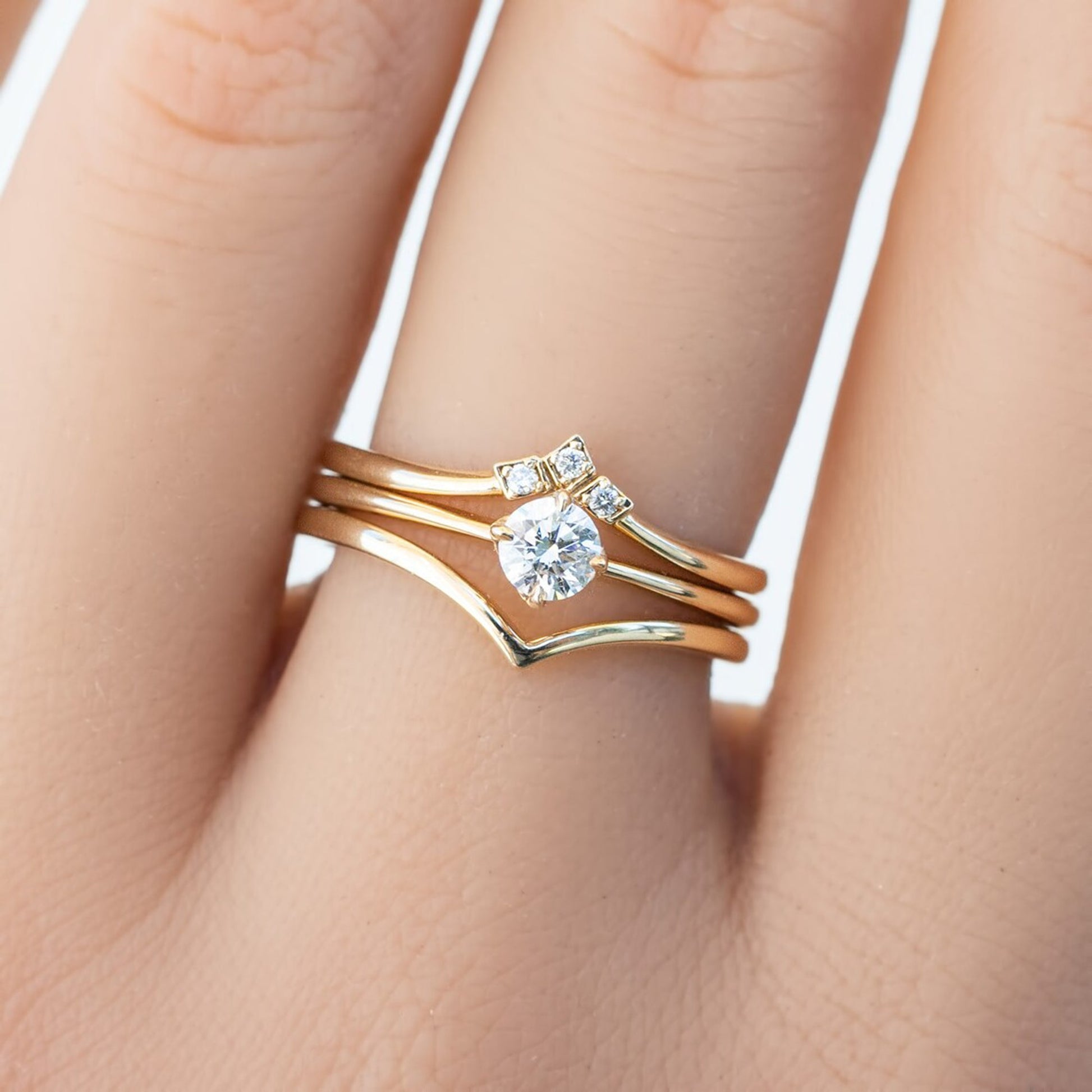 minimal wedding ring