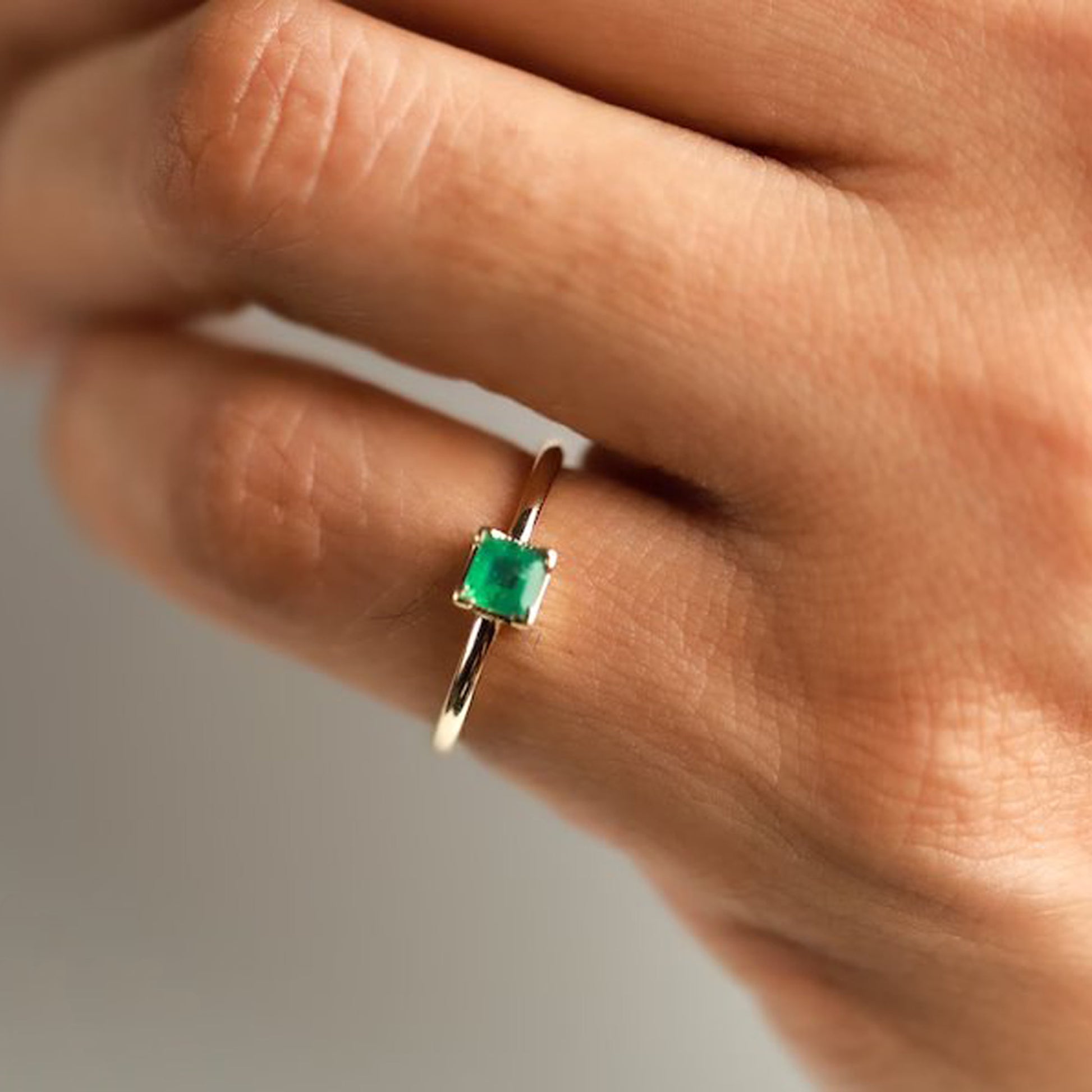 gold emerald green ring