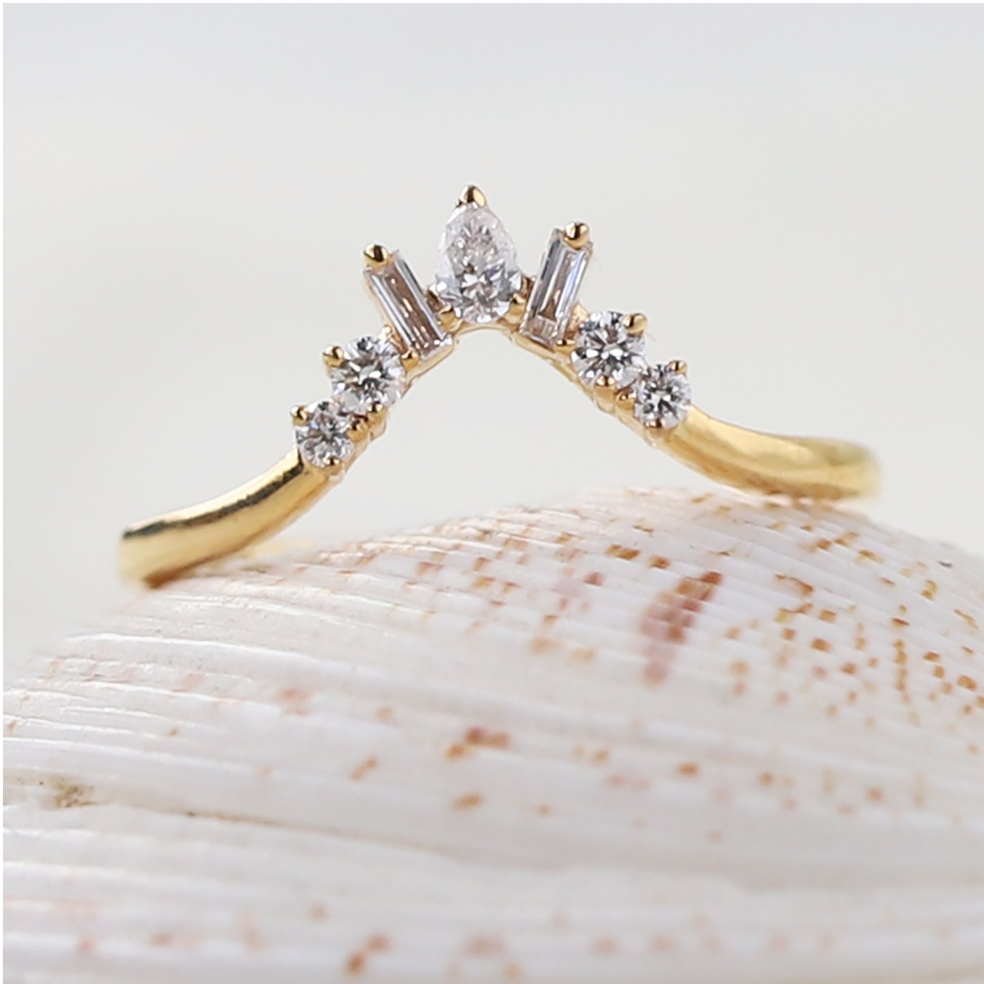 14k gold curved wedding band