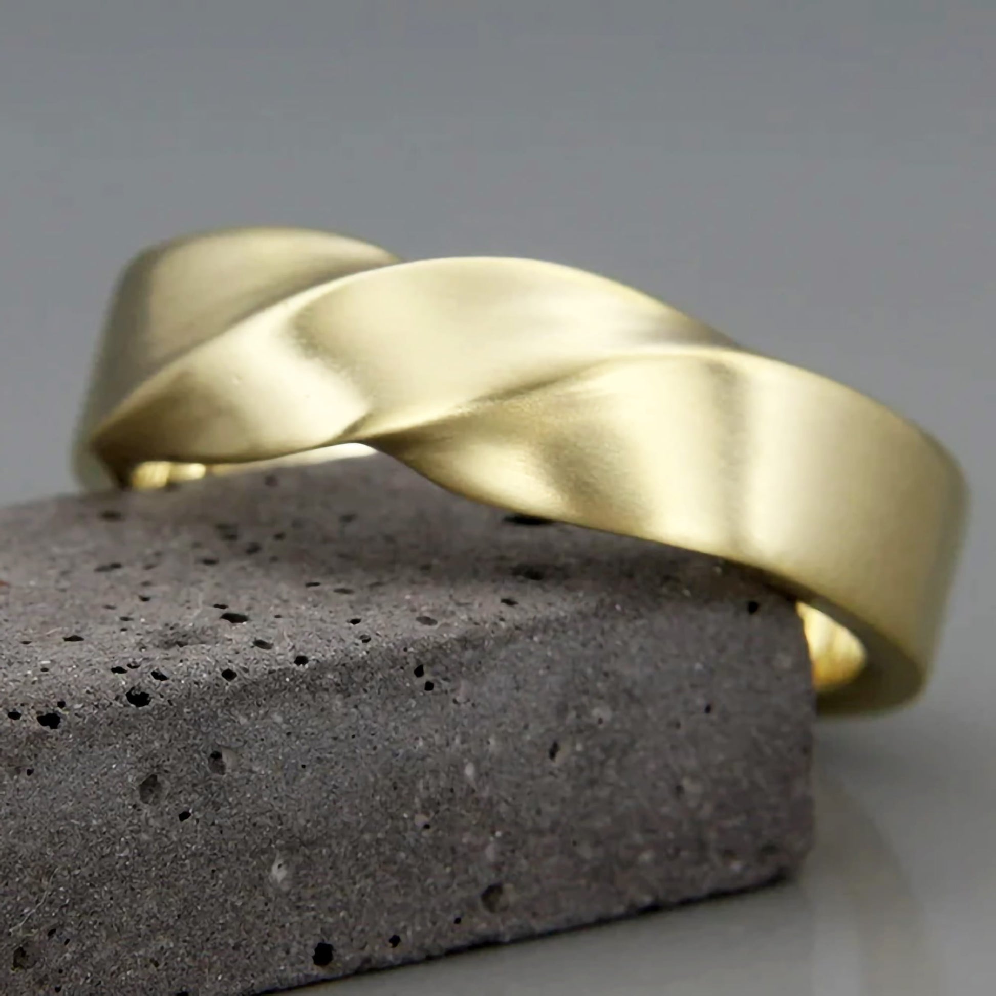 Modern Mens Wedding Bands