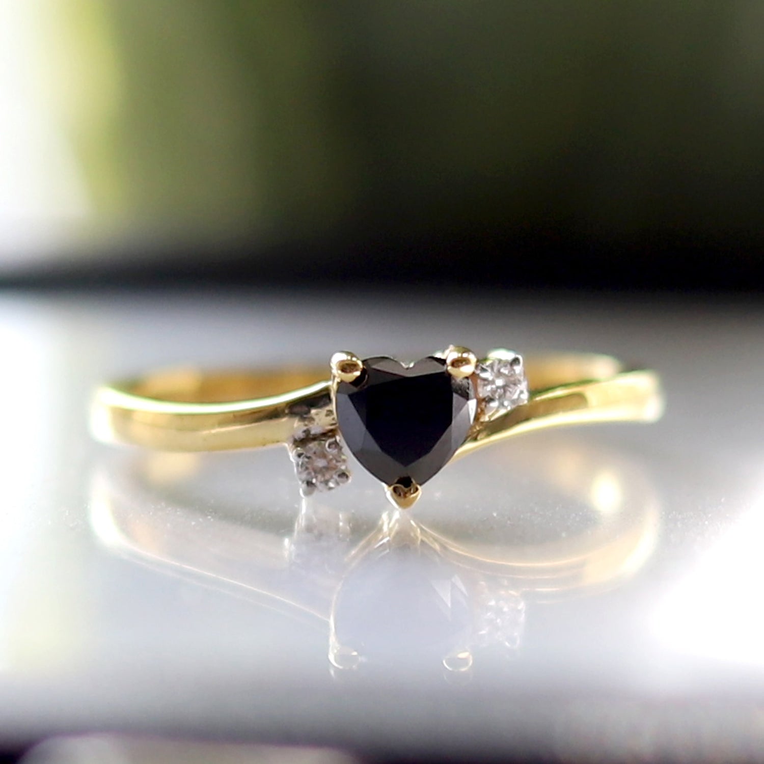 Black diamond heart Ring