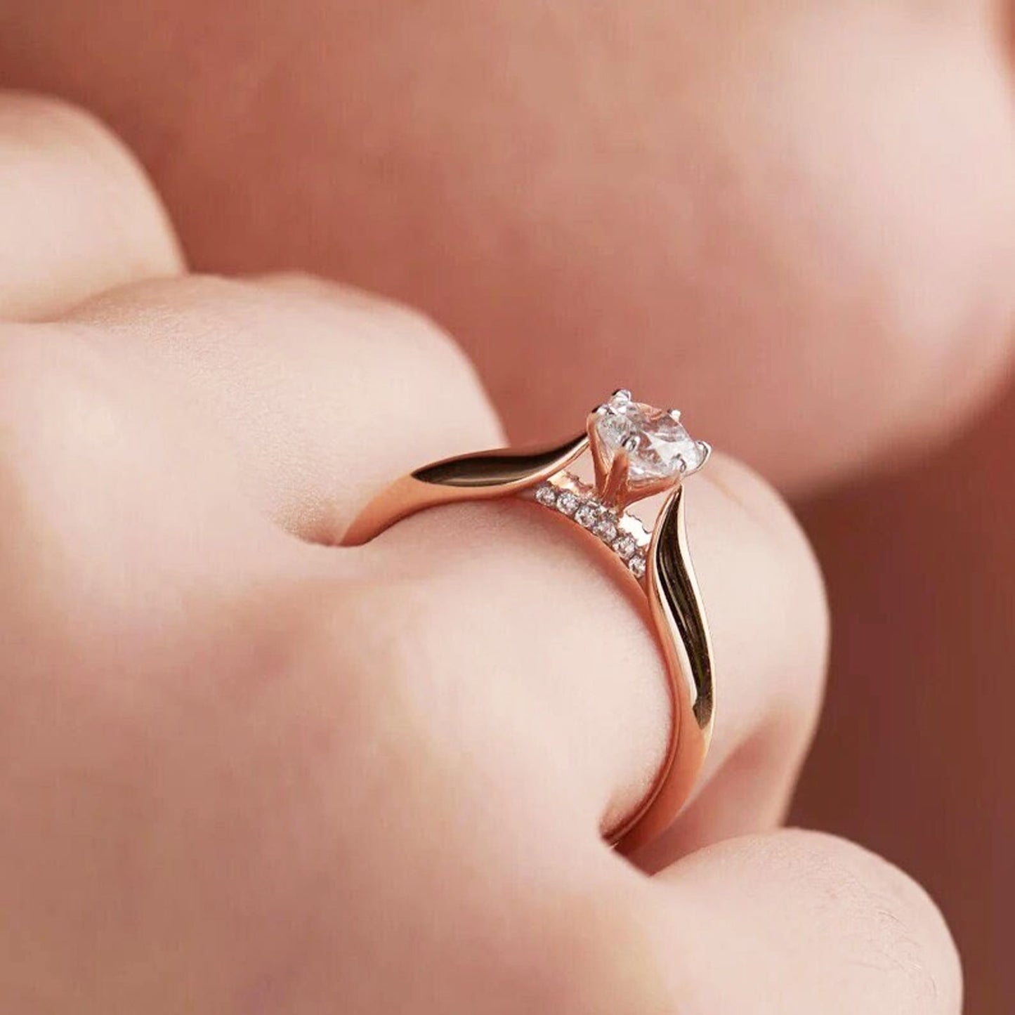 women's unique engagement rings