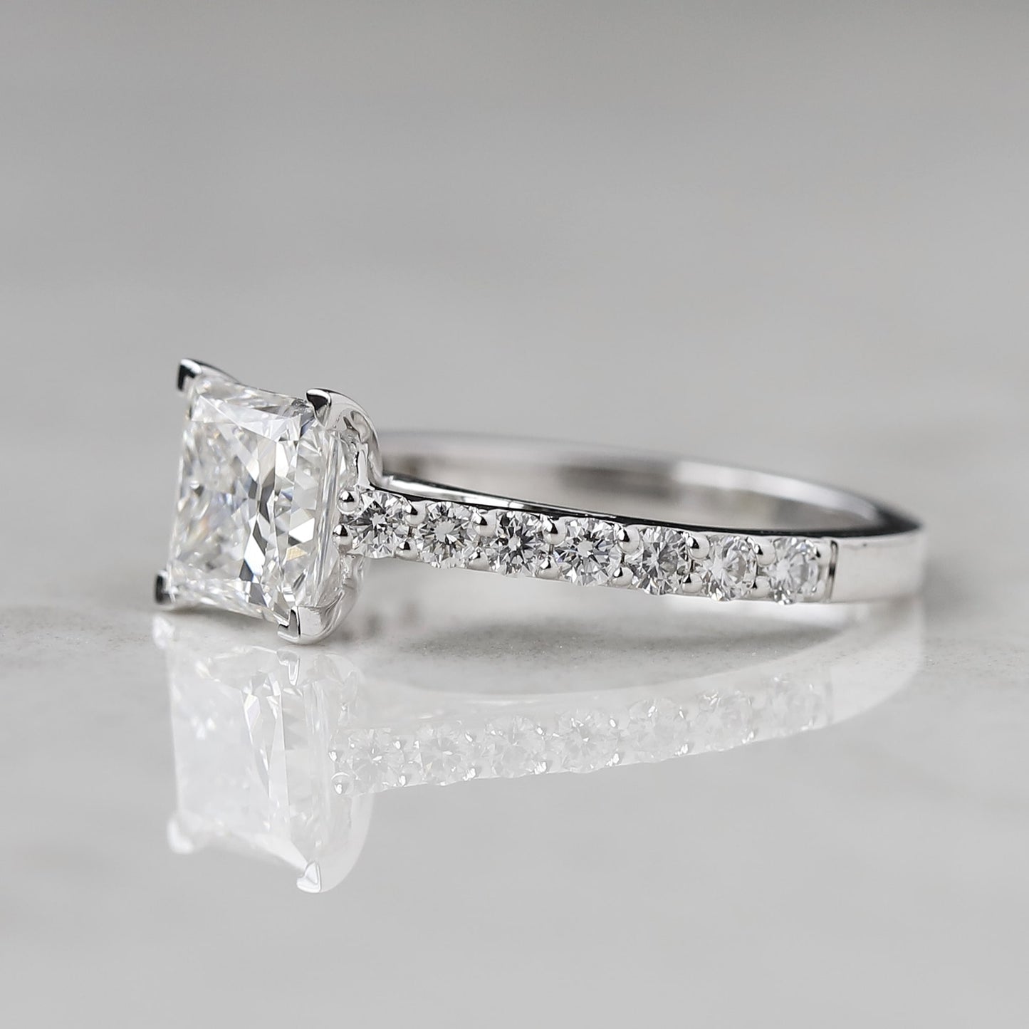 princess cut diamond ring