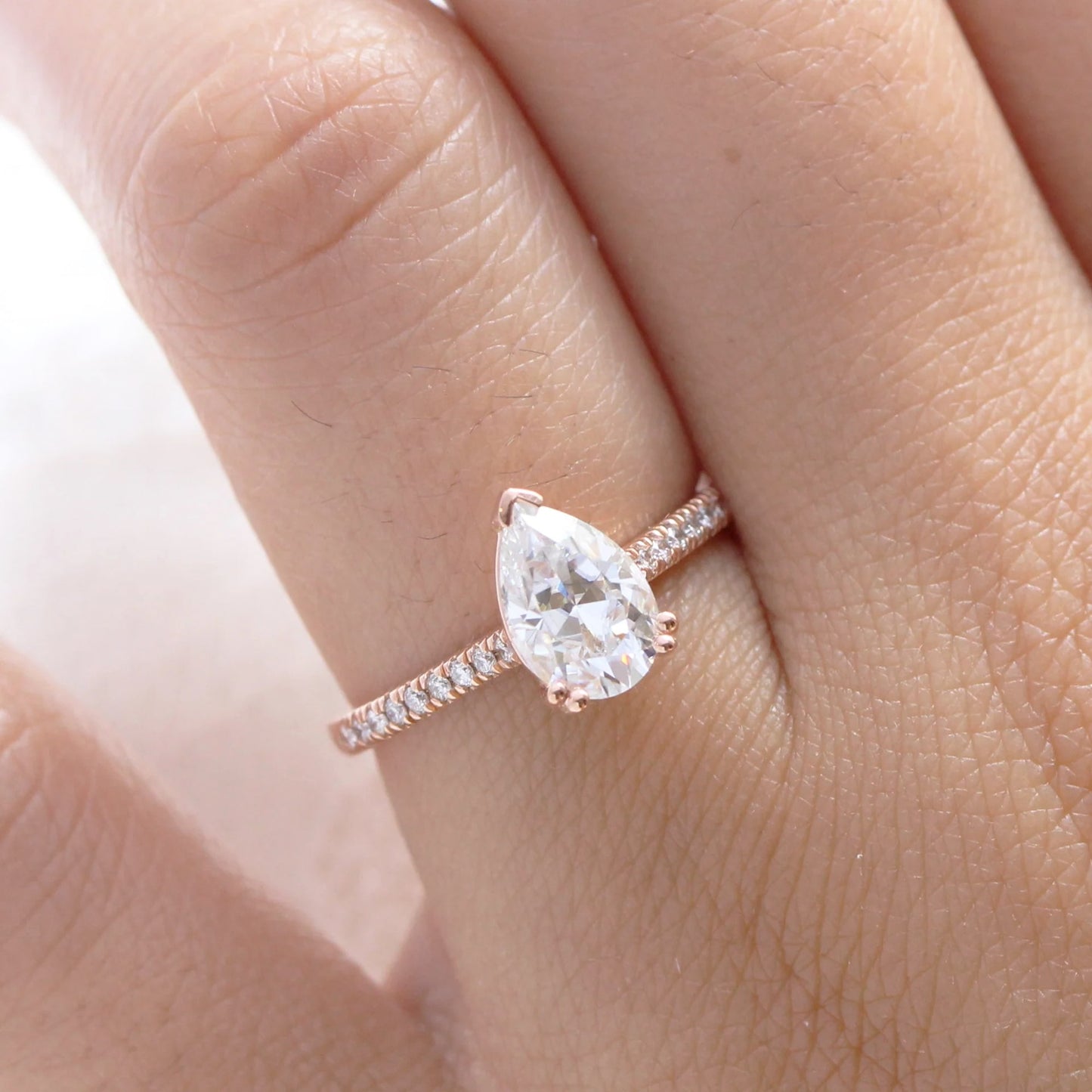 pear shaped wedding ring