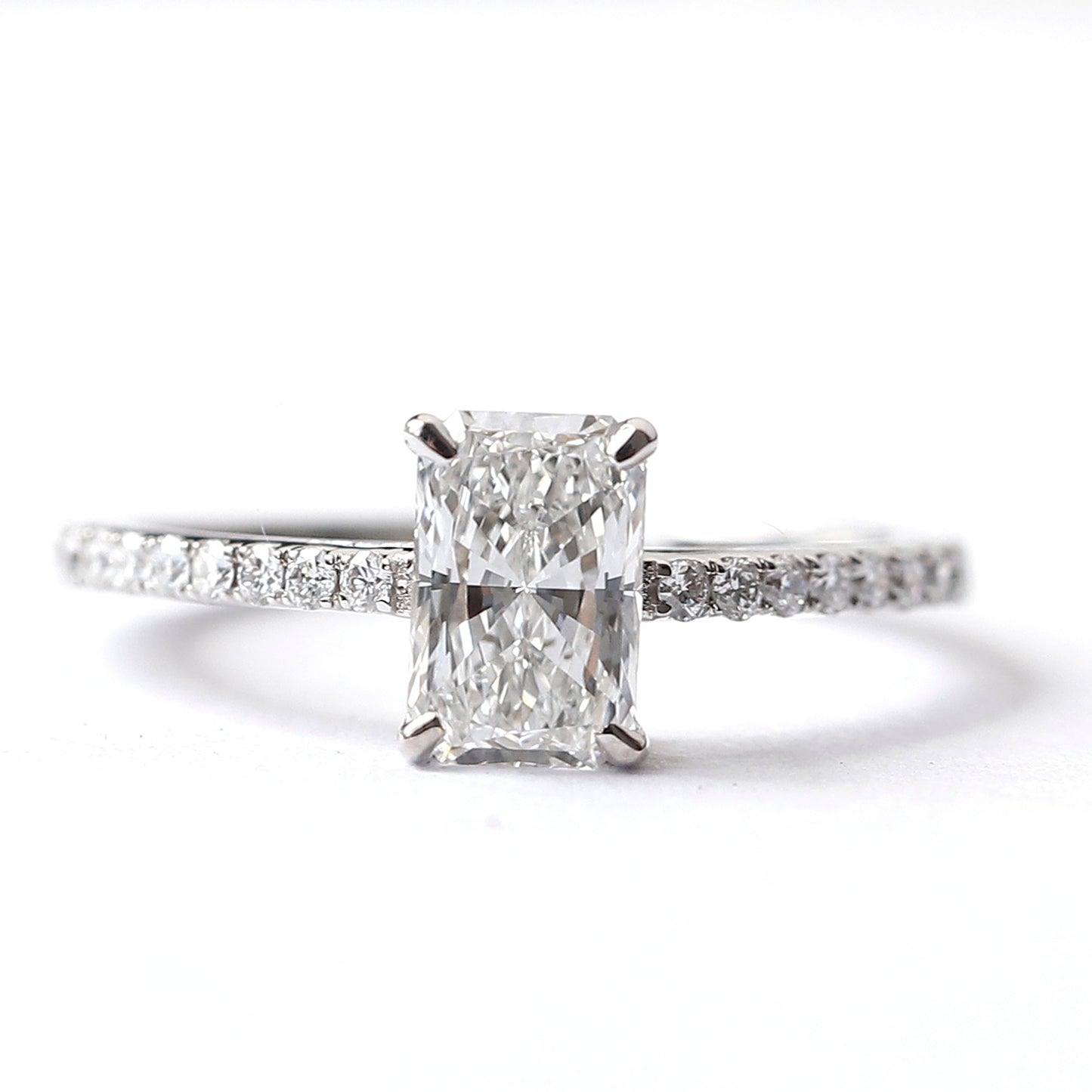 1 Carat Radiant Cut Diamond Engagement Ring For Your Special One