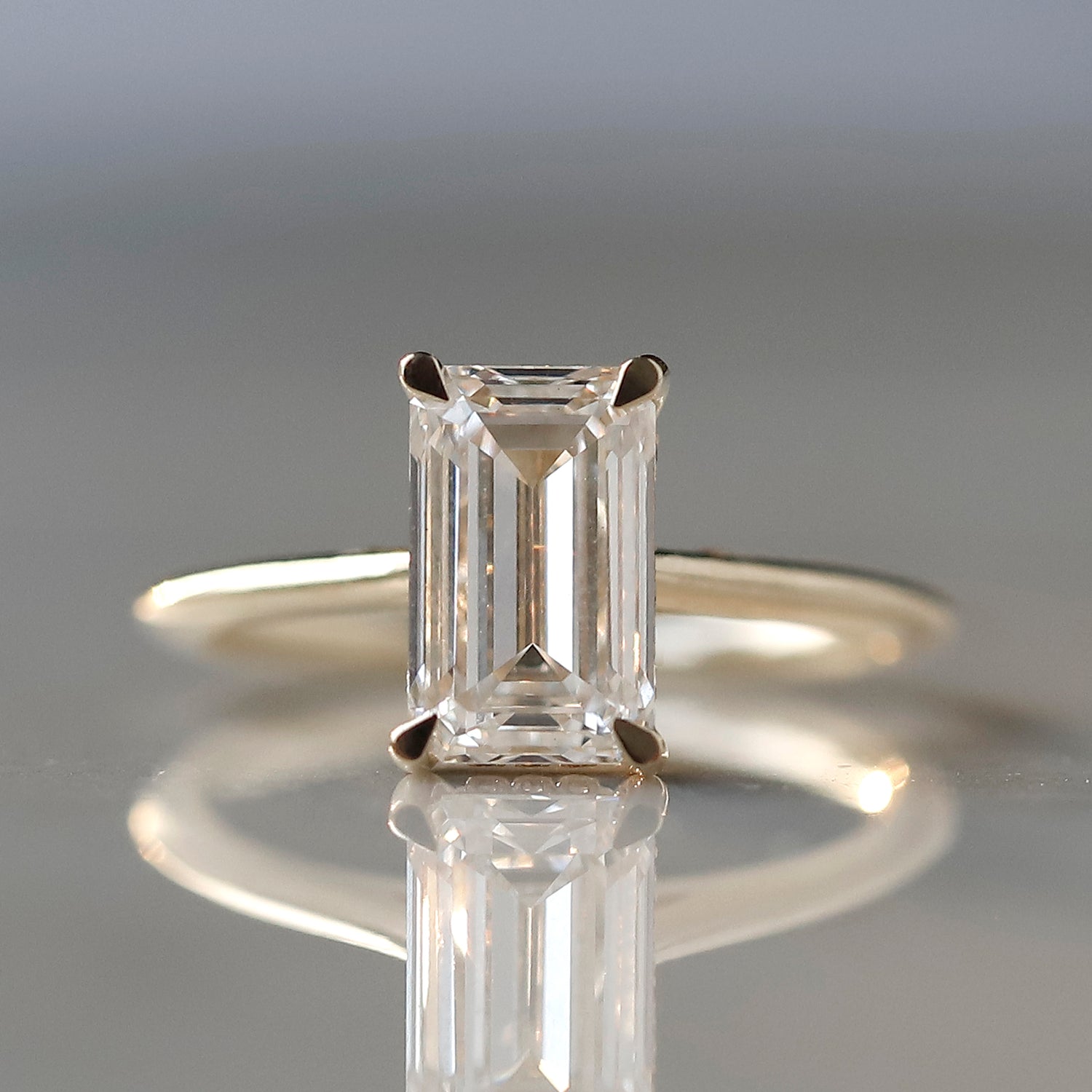 emerald cut engagement rings