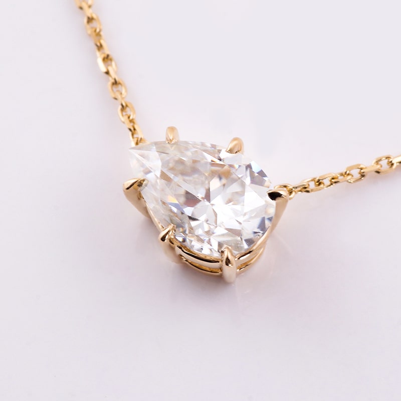 moissanite pendant