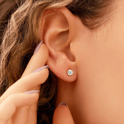 diamond stud earrings