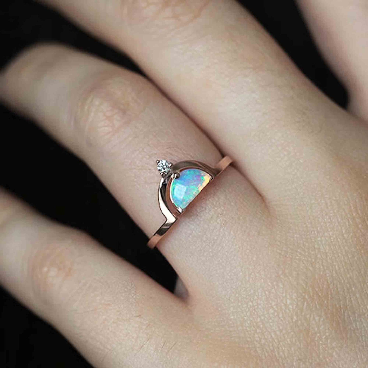 opal stone ring