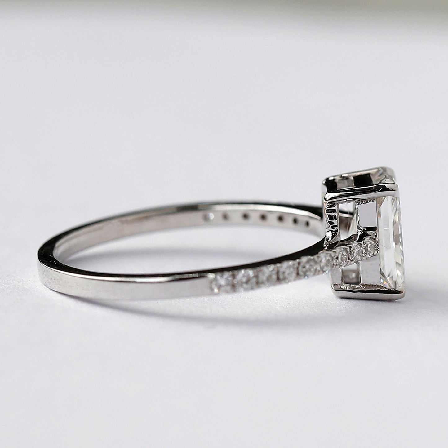 1 Carat Radiant Cut Diamond Engagement Ring For Your Special One
