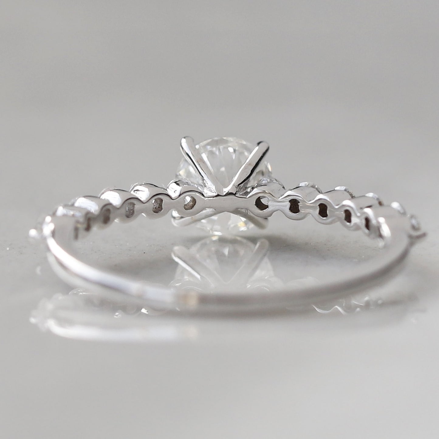 floating diamond ring