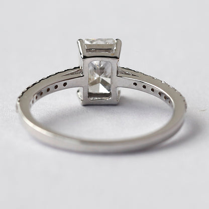 1 Carat Radiant Cut Diamond Engagement Ring For Your Special One