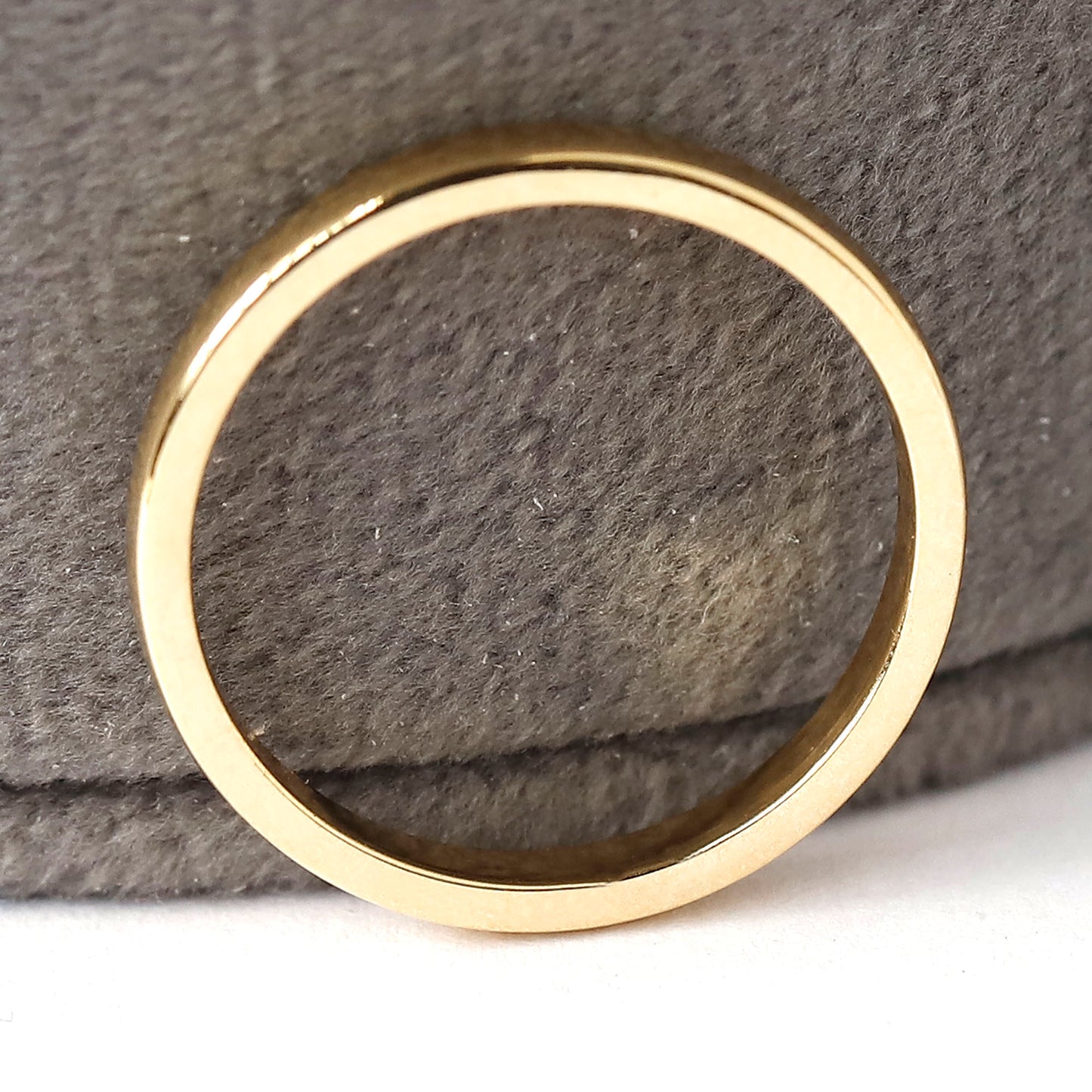 14 K Yellow Gold Plain Gold Wedding Band