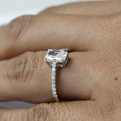 1 Carat Radiant Cut Diamond Engagement Ring For Your Special One