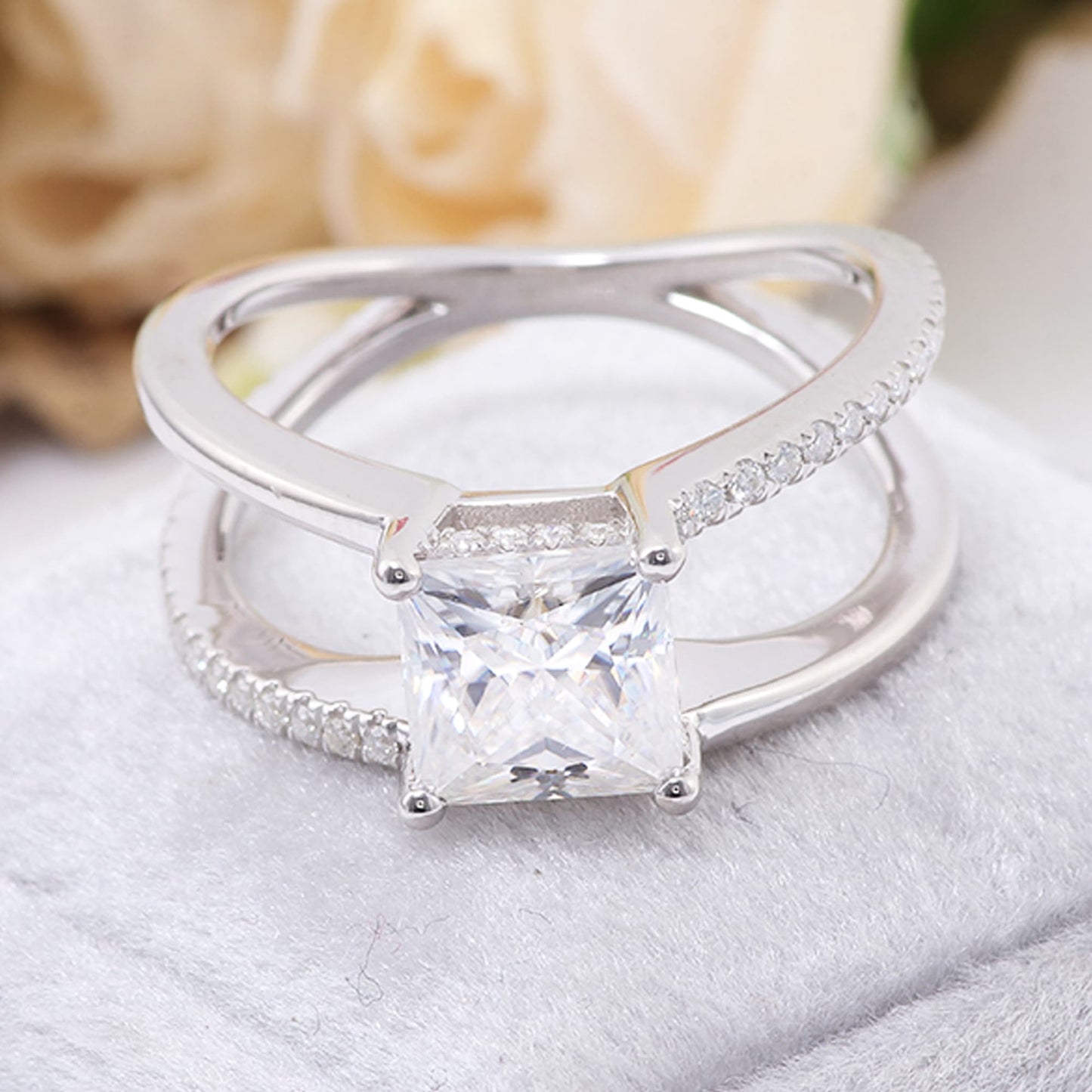 princess cut moissanite engagement ring