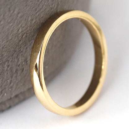 14 K Yellow Gold Plain Gold Wedding Band