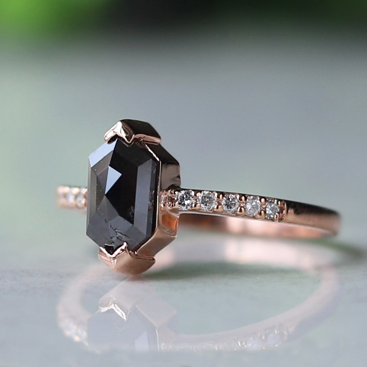 1.00 CT stunning Black Vintage Hexagon Engagement Ring - Rustic and Gold