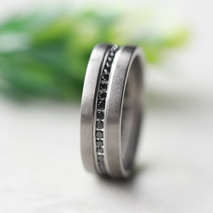 black and gold mens wedding band