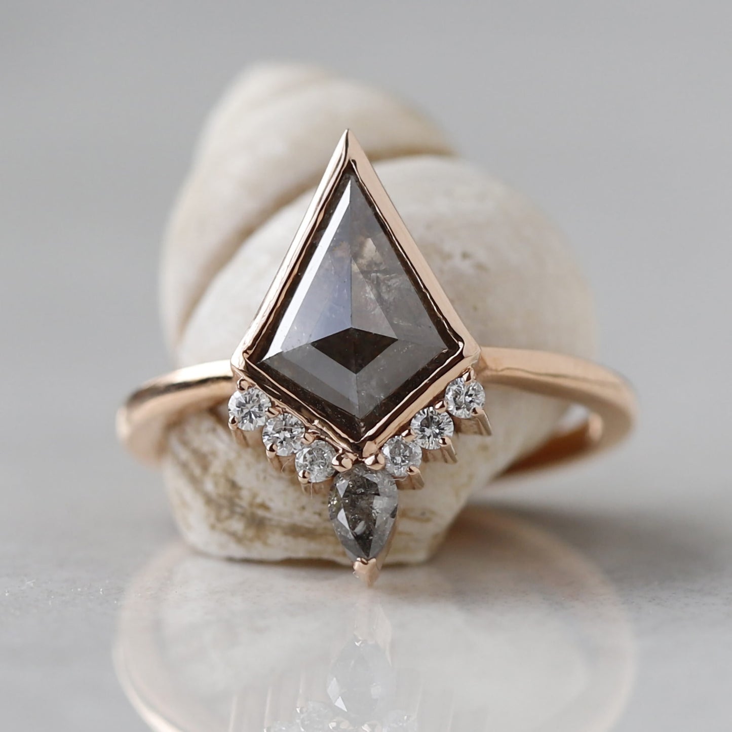 kite shaped salt and pepper diamond ring